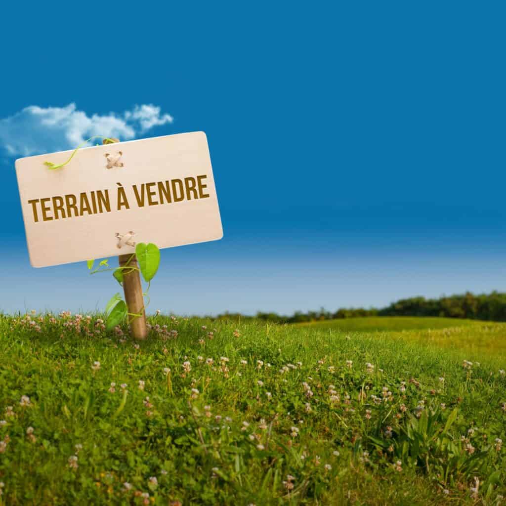 Terrain de 1587m2 à 45000€ à vendre sur MONTALZAT (82270)